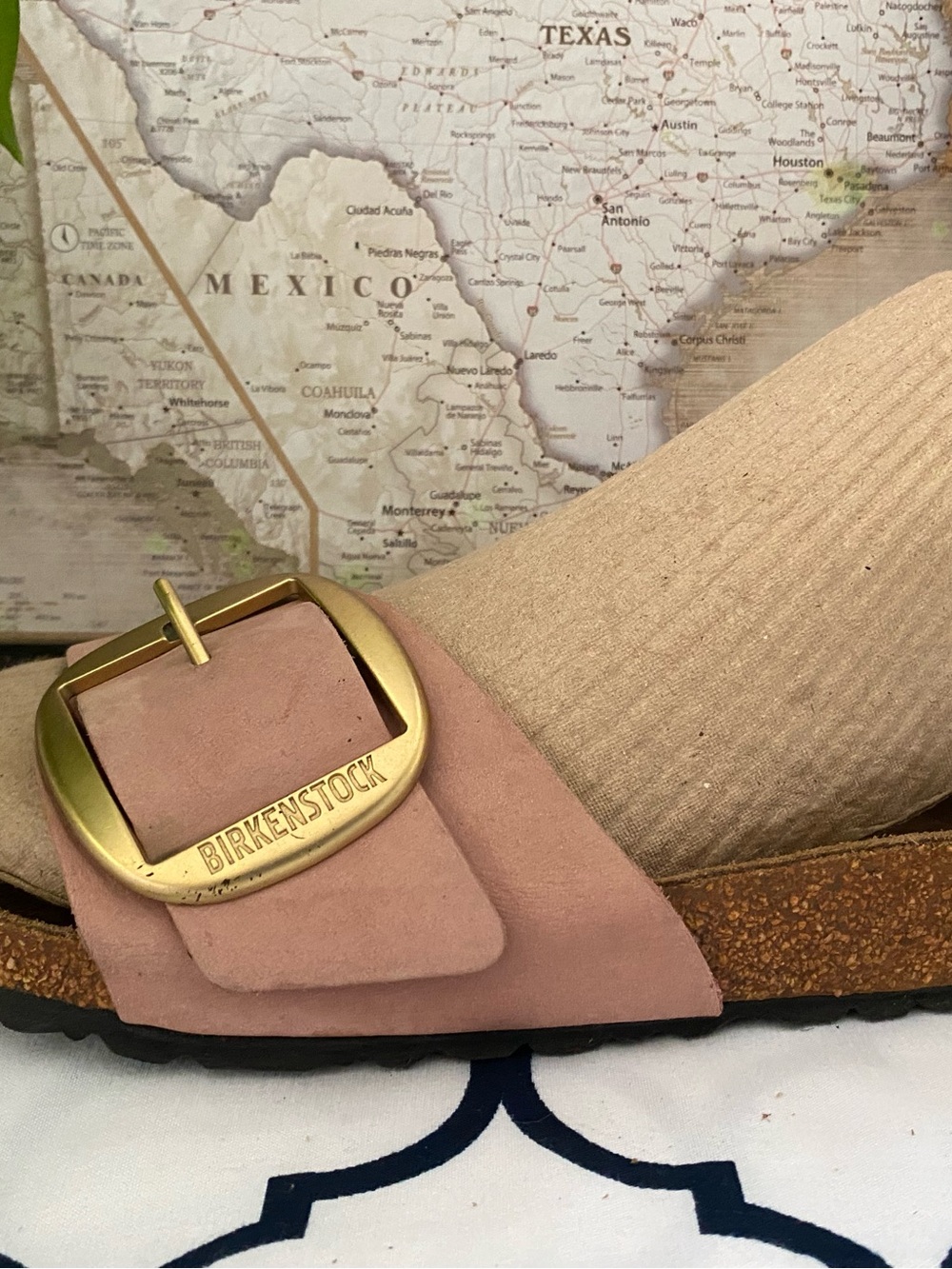Birkenstock Madrid Gold Big Buckle Women Dusty Pink Nubuck Leather Sandal 39/7 - Picture 2 of 12